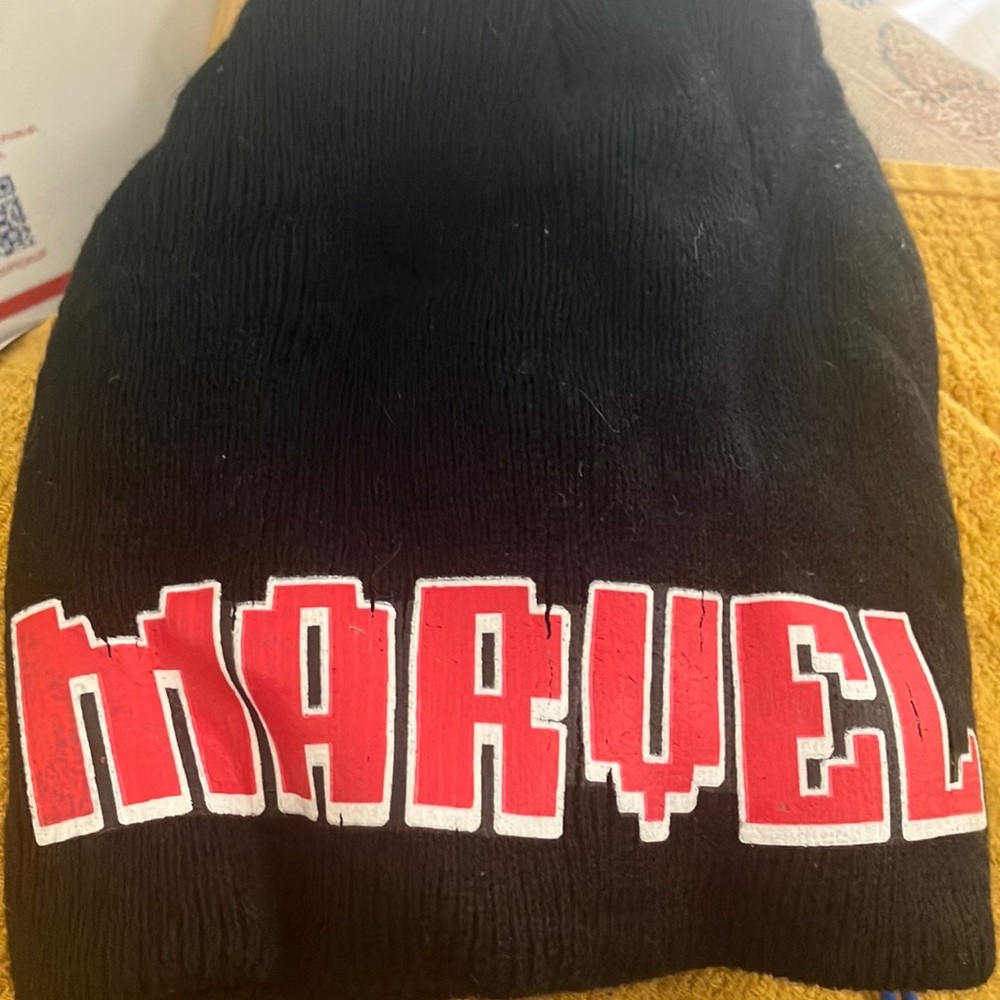 FINAL MARKDOWN Marvel Black Beanie
